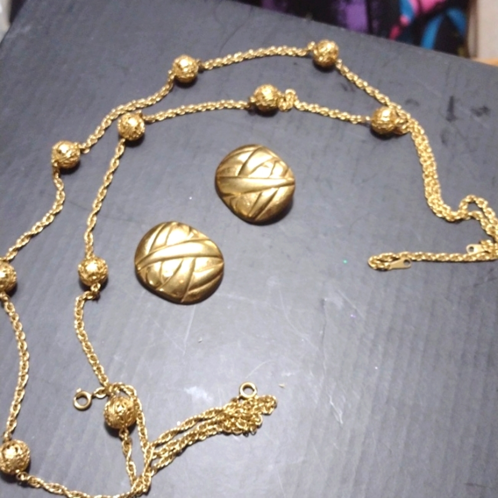 3 piece set of vintage gold plated earrings and necklaces